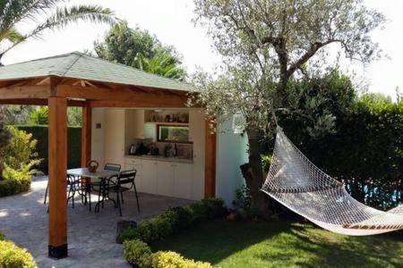 Trullo Al Monte Bed and Breakfast Ceglie Messapica Buitenkant foto